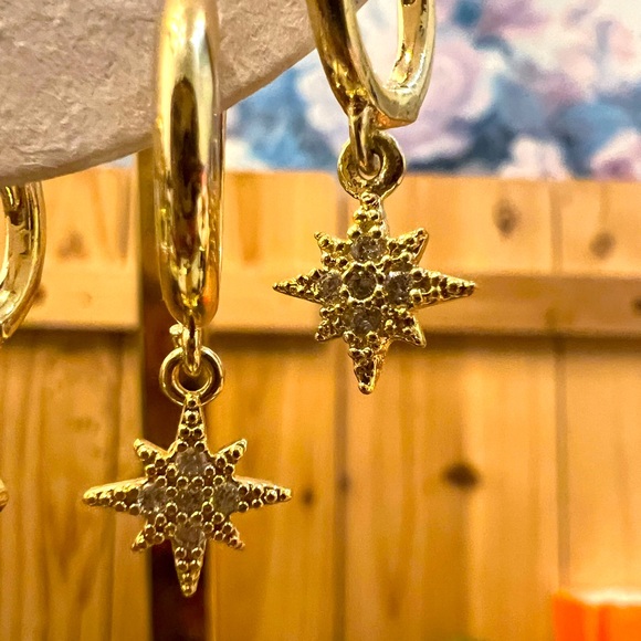 Rubi Set of Gold Plated Earrings with Evil Eye Star - Picture 3 of 5